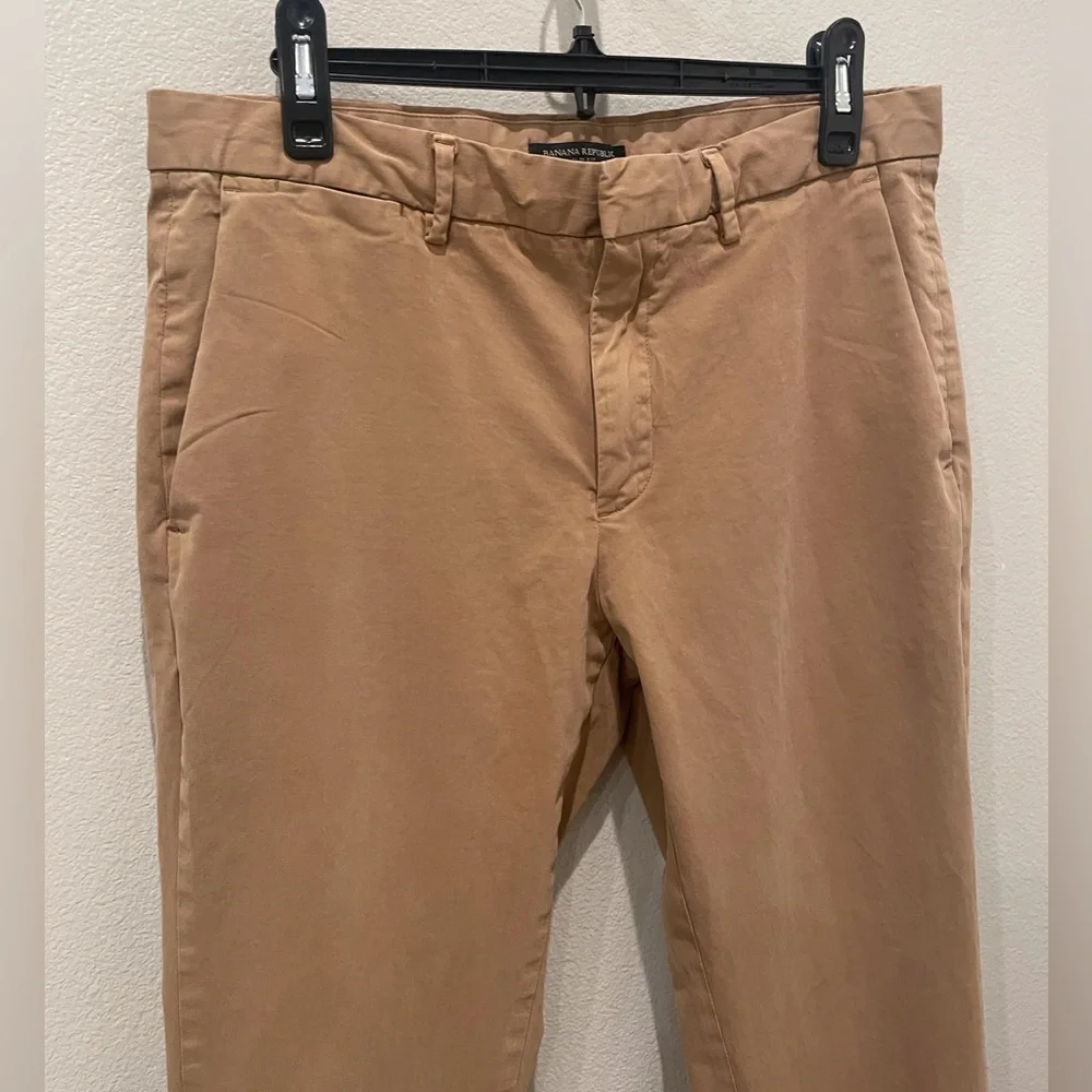 Banana Republic Men’s Slim Fit Beige‎ Pants Size M